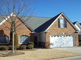 1st image of 402 Windbrooke Cir