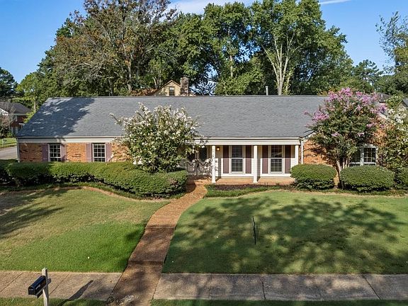 2nd image of 2759 Kingham Dr