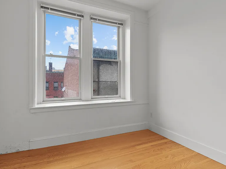 133 Mathewson St #302 — Photo 23