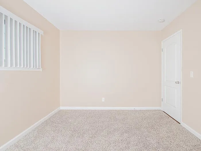 438 Ventura Ave — Photo 11