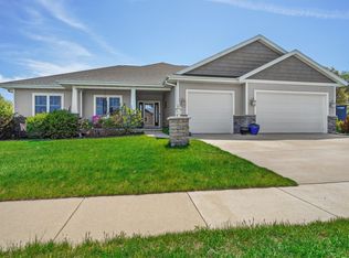 2101 Taylor Trl, Prairie Du Sac, WI 53578