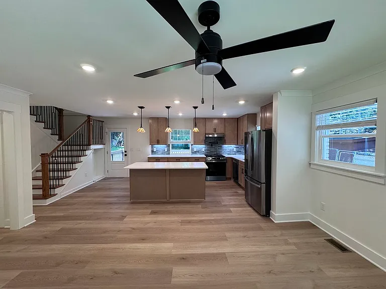 Entire kitchen view