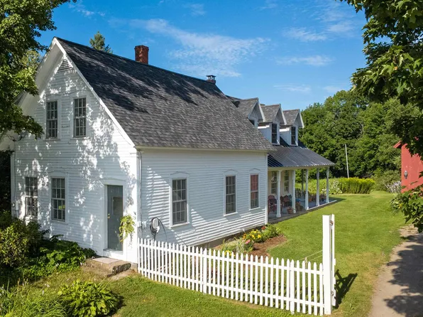 79 Peacham Groton Road, Peacham, VT 05821-9627