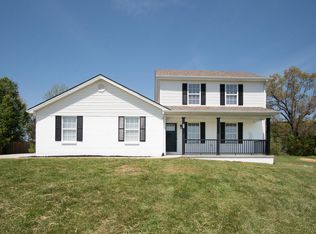 352 Springhurst Dr, Berea, KY 40403