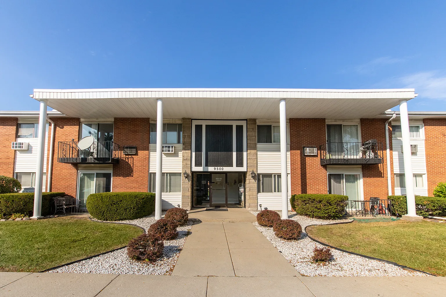9500 Dee Rd #202B photo 1