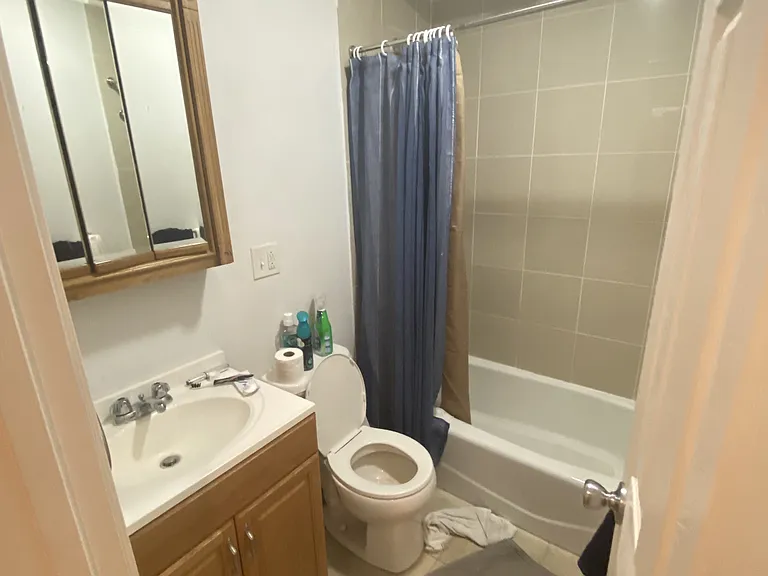 23 Euston St #2 — Photo 9