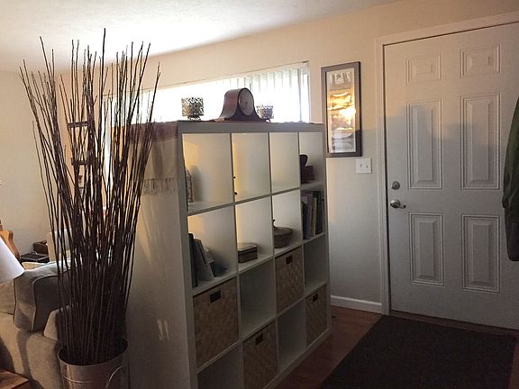 Front Entry/Living Room