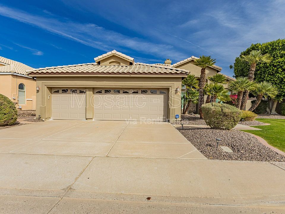 1st image of 2738 E Silverwood Dr