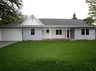 243 Ruddiman Dr, Muskegon, MI 49445