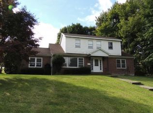 3548 Maplecrest Dr, Vestal, NY 13850