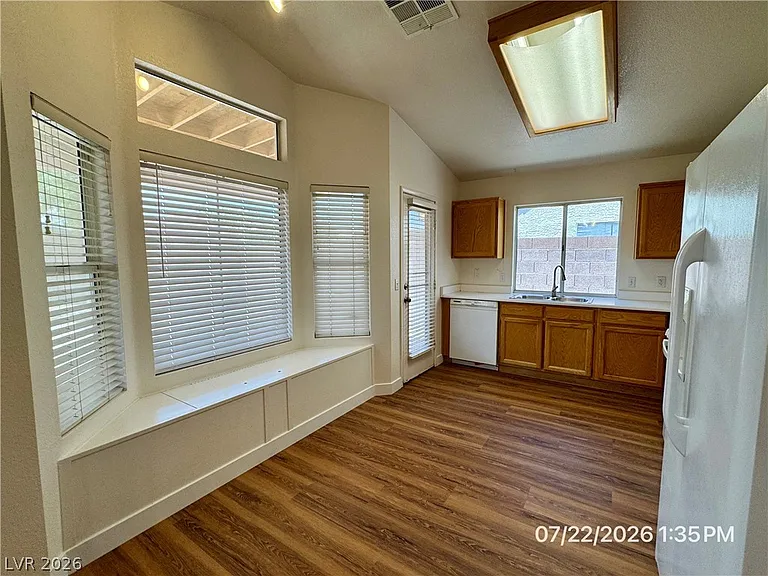 1833 Sierra Hills Way — Photo 28
