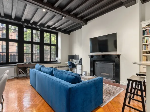 133 Marlborough St APT 4, Boston, MA 02116