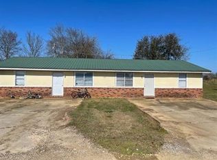 Lakefront Rentals ~ Duplexes, Tupelo, MS 38801