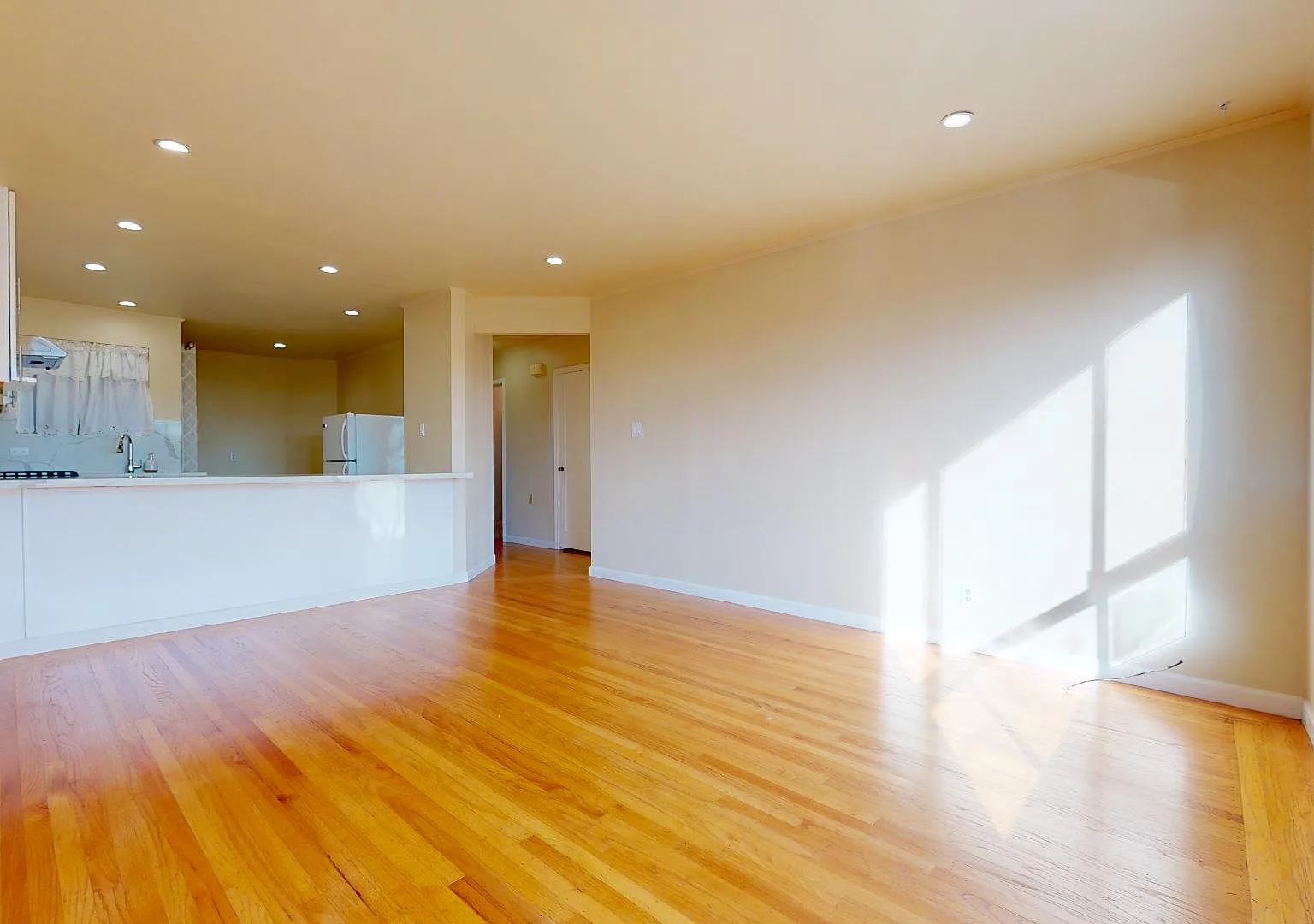 3121 Taraval Street - 2 — Photo 3