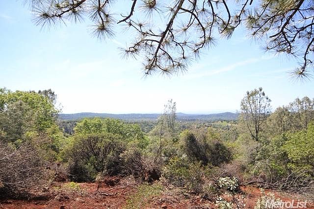 1st image of 15615 Siskiyou Ct