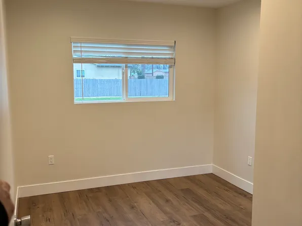 7723 Royer Ave #1, Canoga Park, CA 91304