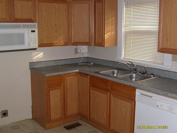 2nd image of 227 Rockwood Ave