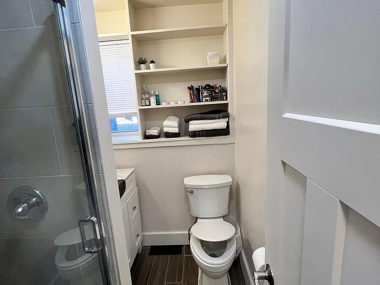 4220 E Bethel Ln #2 — Photo 9