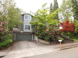 7523 SW View Point Ter, Portland, OR 97219