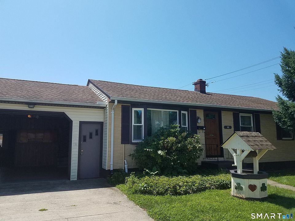 1st image of 211 Melba Street