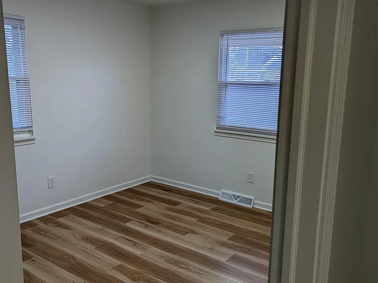 19 W Boxwood Ave — Photo 14