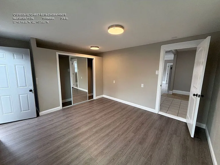 2028 Auseon Ave — Photo 5