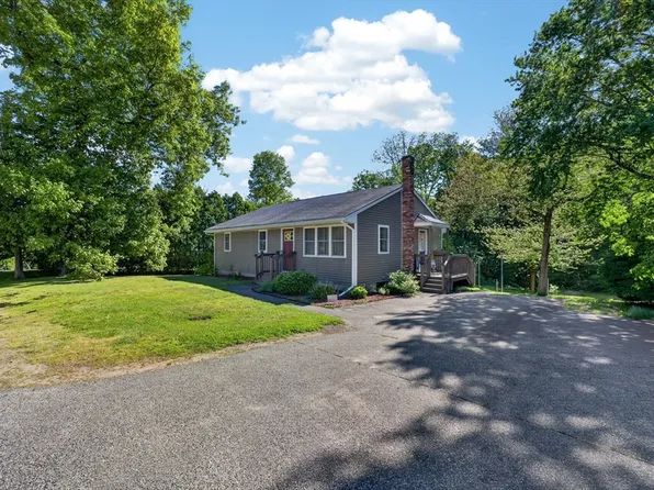 247 Forest St, Dighton, MA 02715