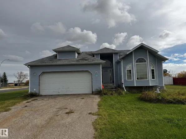 4751 49a St, Westlock County, AB T0G 2J0