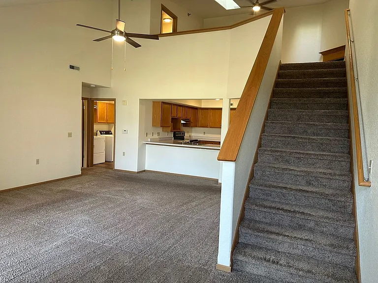 Madison Apartments — Photo 48