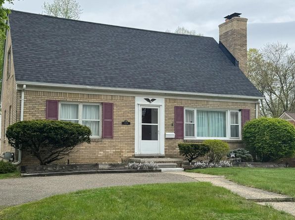 1228 N Main St, Rochester, MI 48307