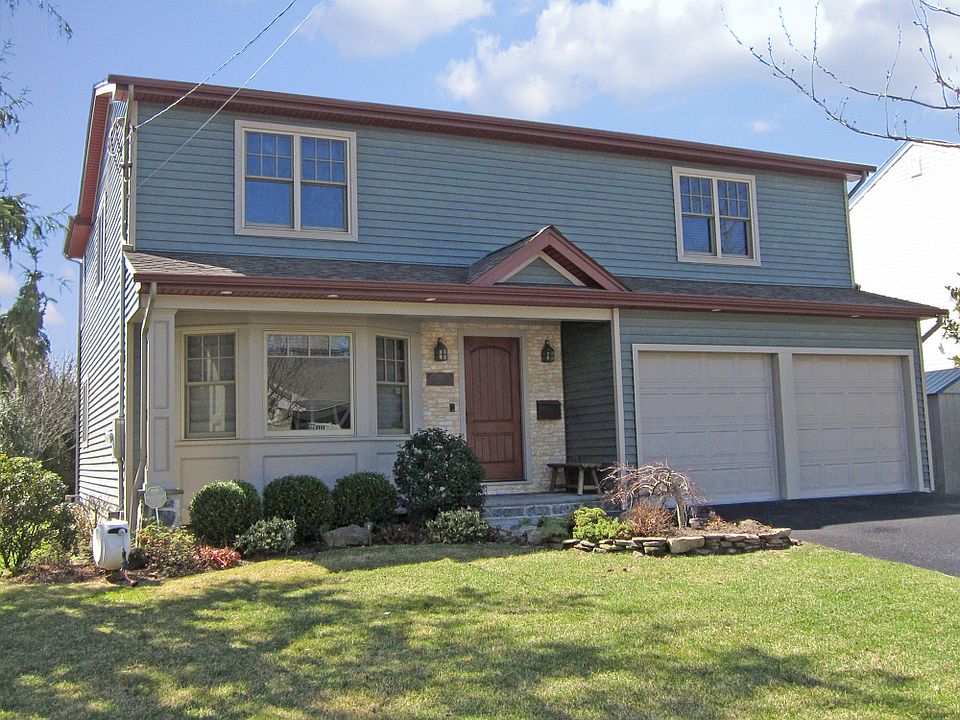 1st image of 26 Cedar St