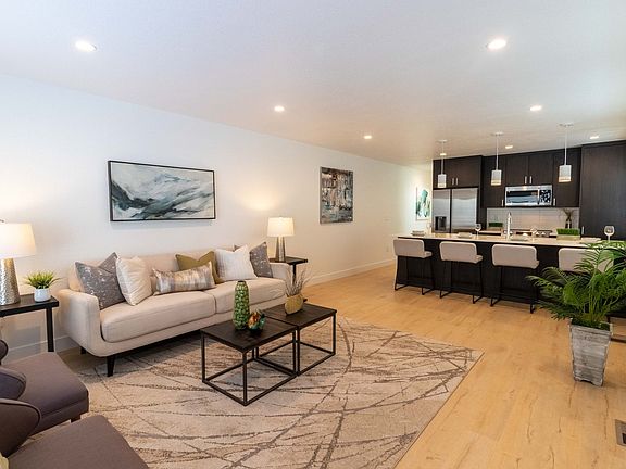 2nd image of 1551 Uinta St