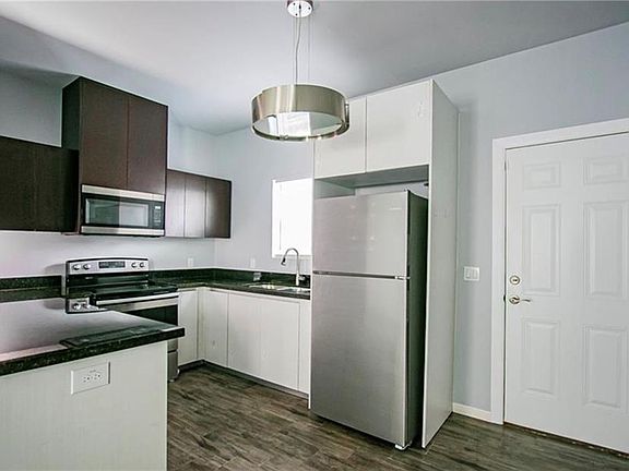 4th image of 3907 Valeria St #3