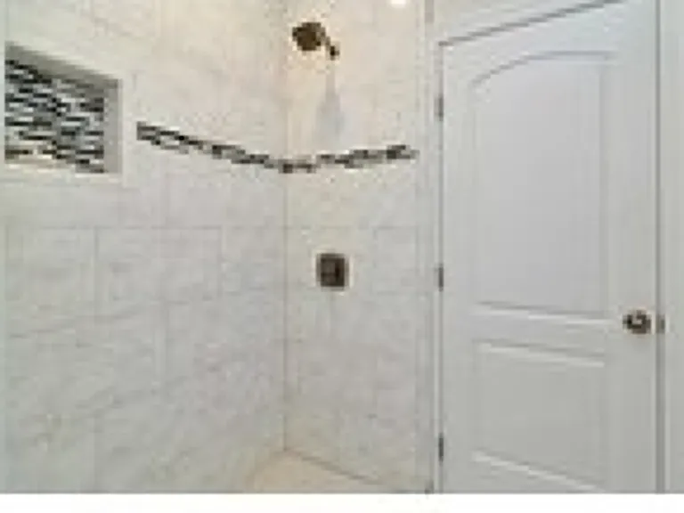 169 Passaic St #2 — Photo 8