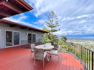 3860 Beverly Ridge Dr, Sherman Oaks, CA 91423