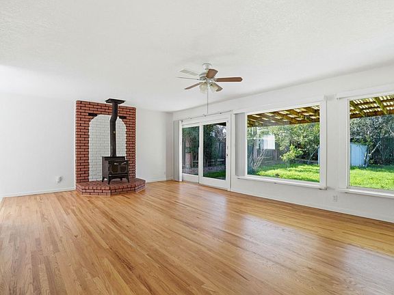 5th image of 3129 Milner Rd