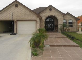 2704 Ponciana St, Roma, TX 78584