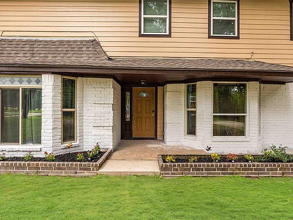 4th image of 478 Brandon Rd