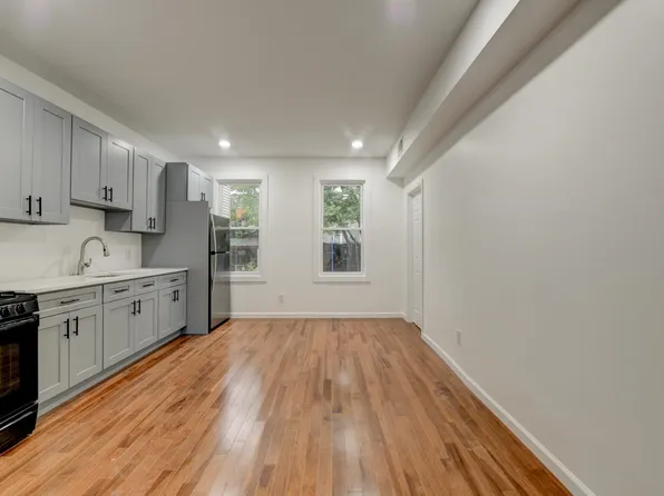 37 Logan Avenue image 3 of 30