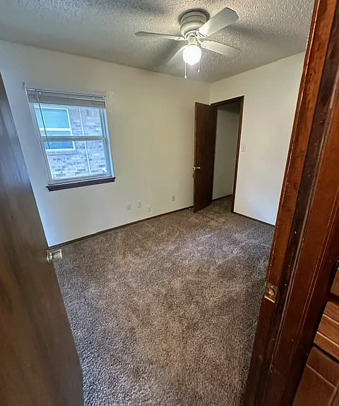 225 Bull Run St #B — Photo 8