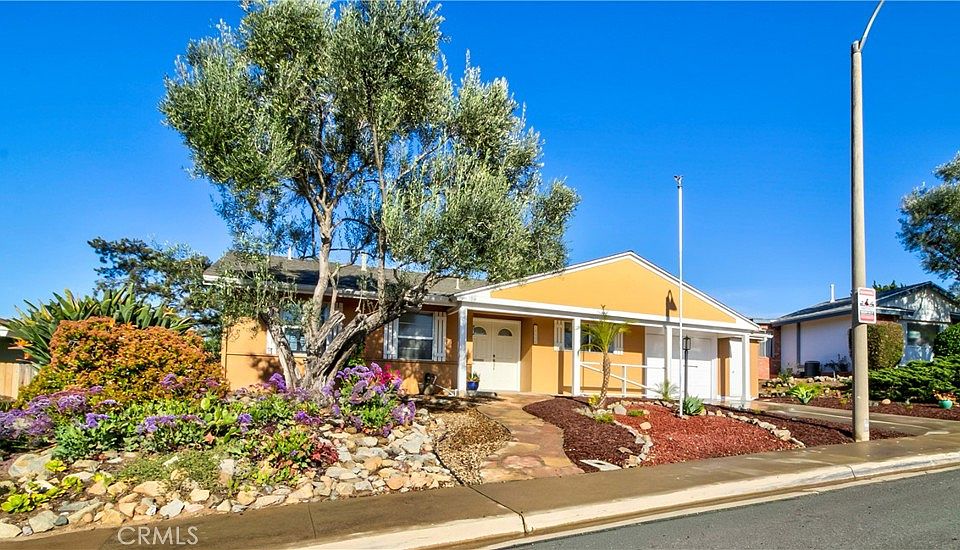 1st image of 16445 Roca Dr