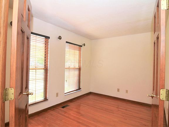 4th image of 5717 Killiney Ln