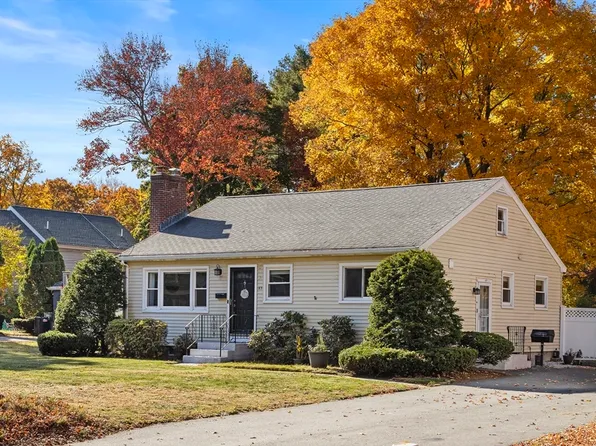 83 Kendall Ln, Natick, MA 01760