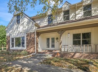 809 55th St, West Des Moines, IA 50266