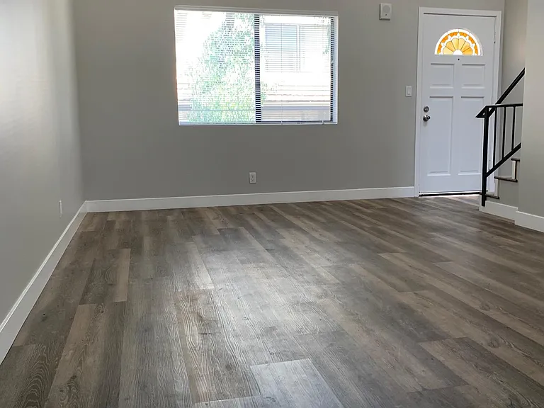 529 W California Ave #5 — Photo 4