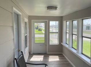 24 Main St, Ashley, OH 43003