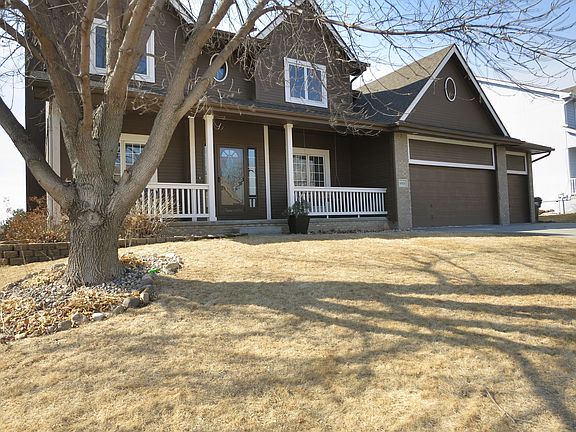 3rd image of 6016 S 161st St