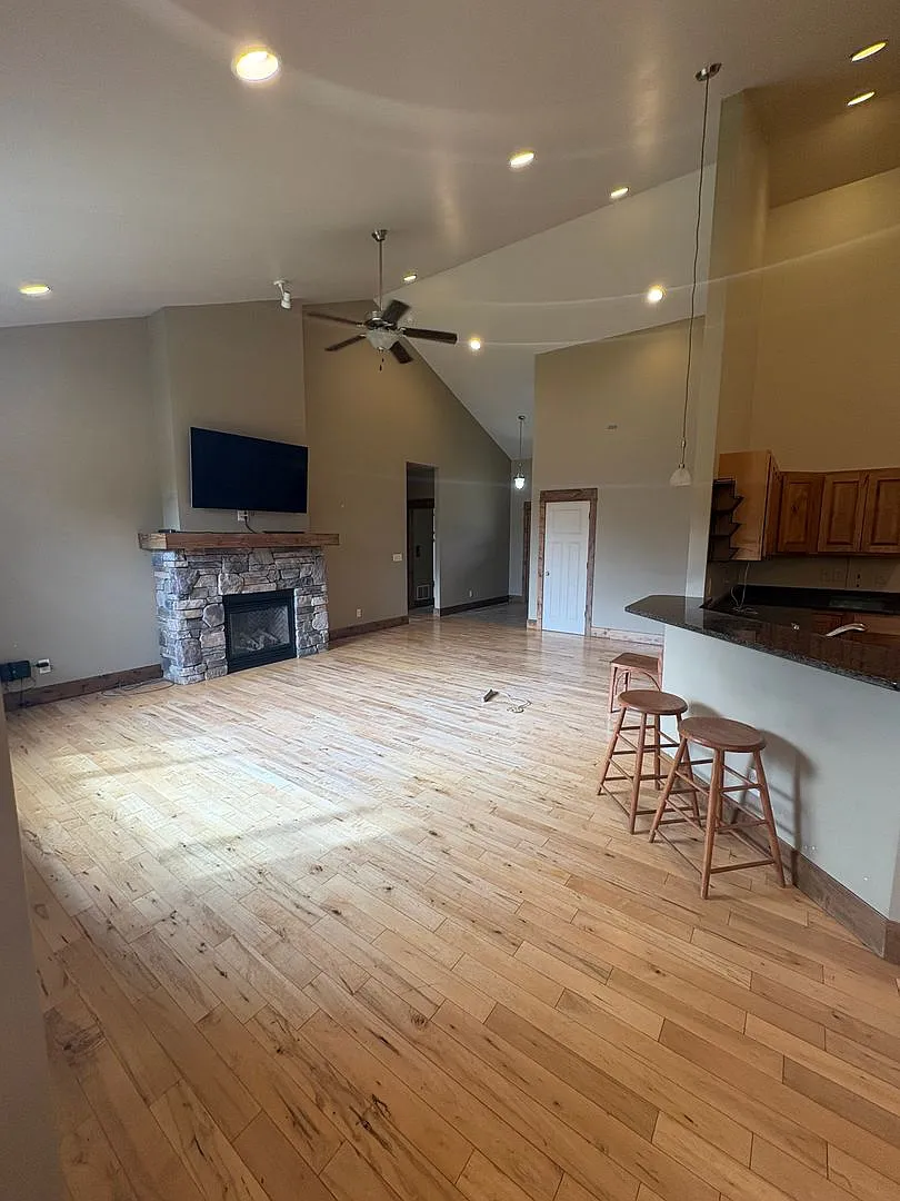 Single Family Home for Rent in South Bozeman — Photo 2