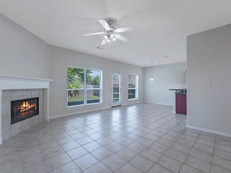 131 Sunset Falls Dr — Photo 8