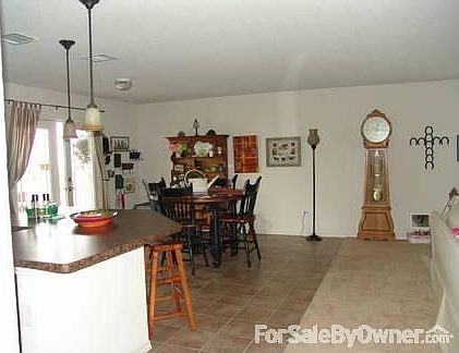 5th image of 206 Oaklawn Dr